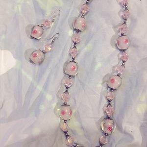Rose Decorated Bead Necklace